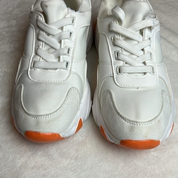 French connection Riley Sneakers/Shoes Sz 7 White Orange Low top Lace up - Picture 4 of 6